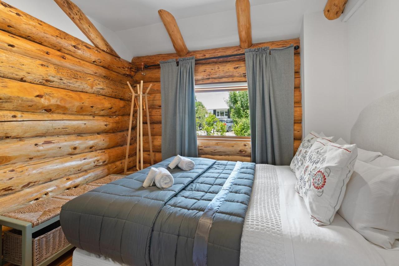 The Log House Villa Wanaka Bagian luar foto