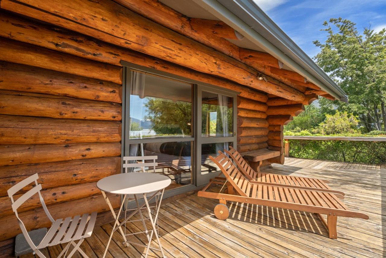 The Log House Villa Wanaka Bagian luar foto