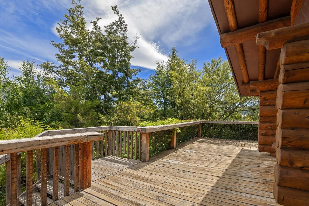 The Log House Villa Wanaka Bagian luar foto